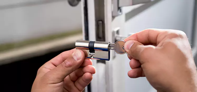 Emergency Locksmith for House West Melbourne